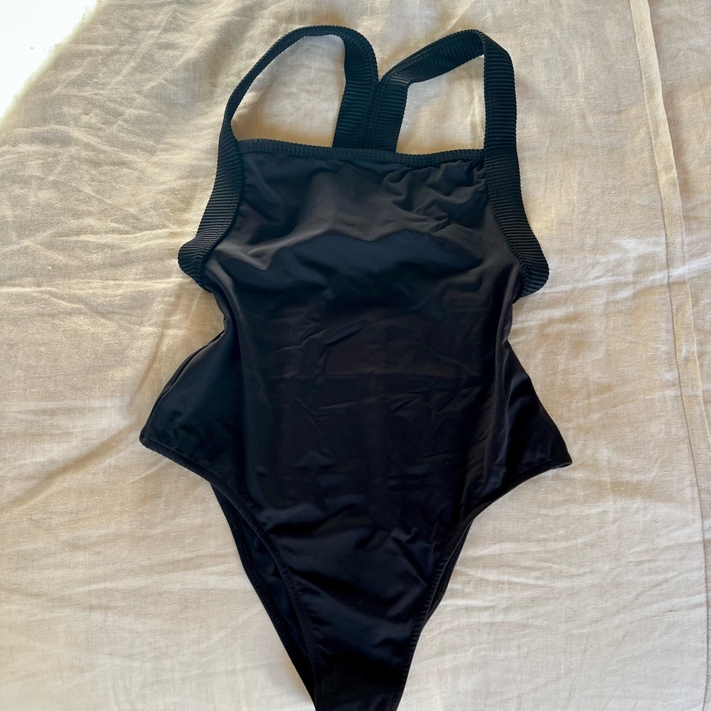 NWOT Frankies Black One piece | sz Small